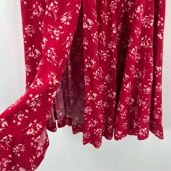 Lover the Label Mimosa Floral Midi Dress in Red size 6 - Picture 6 of 8